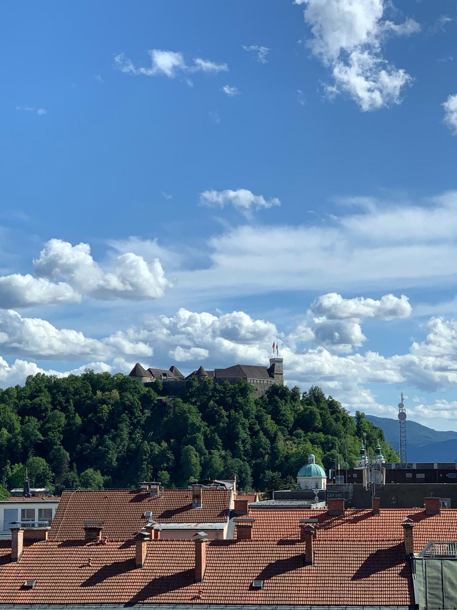 Luxe Penthouse With A Castle View Ljubljana Exterior foto